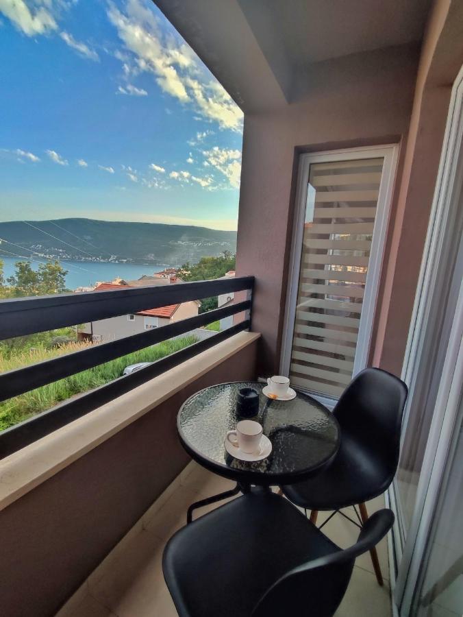 Elena Appartement Herceg Novi Buitenkant foto