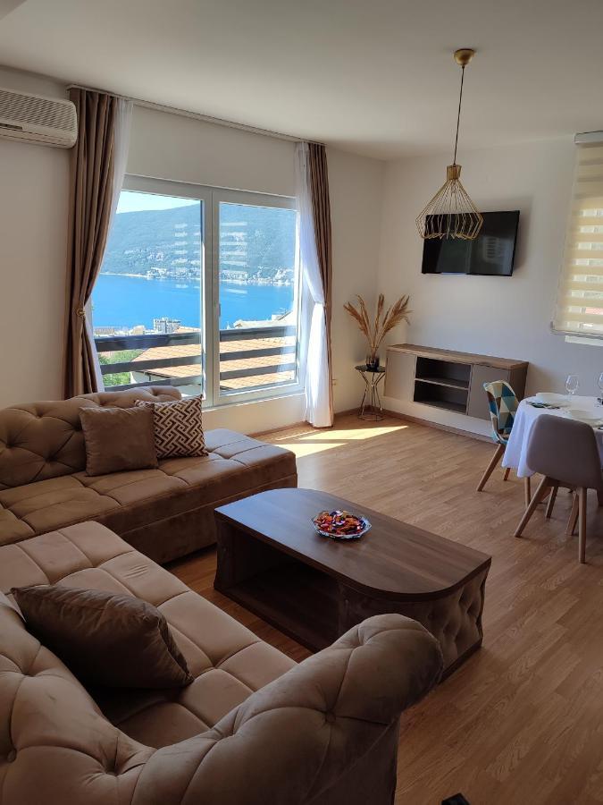 Elena Appartement Herceg Novi Buitenkant foto